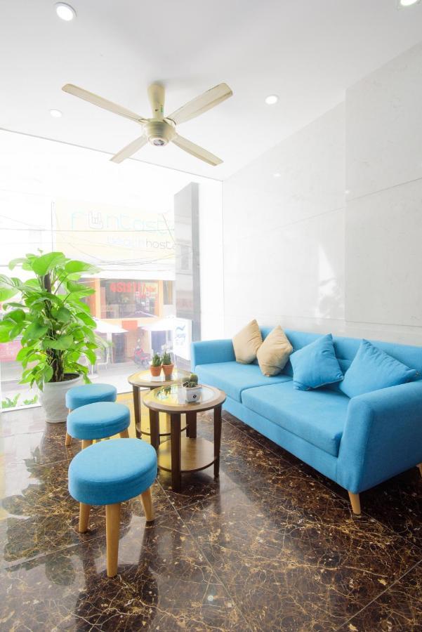 Azure Hotel Da Nang - Beach Экстерьер фото