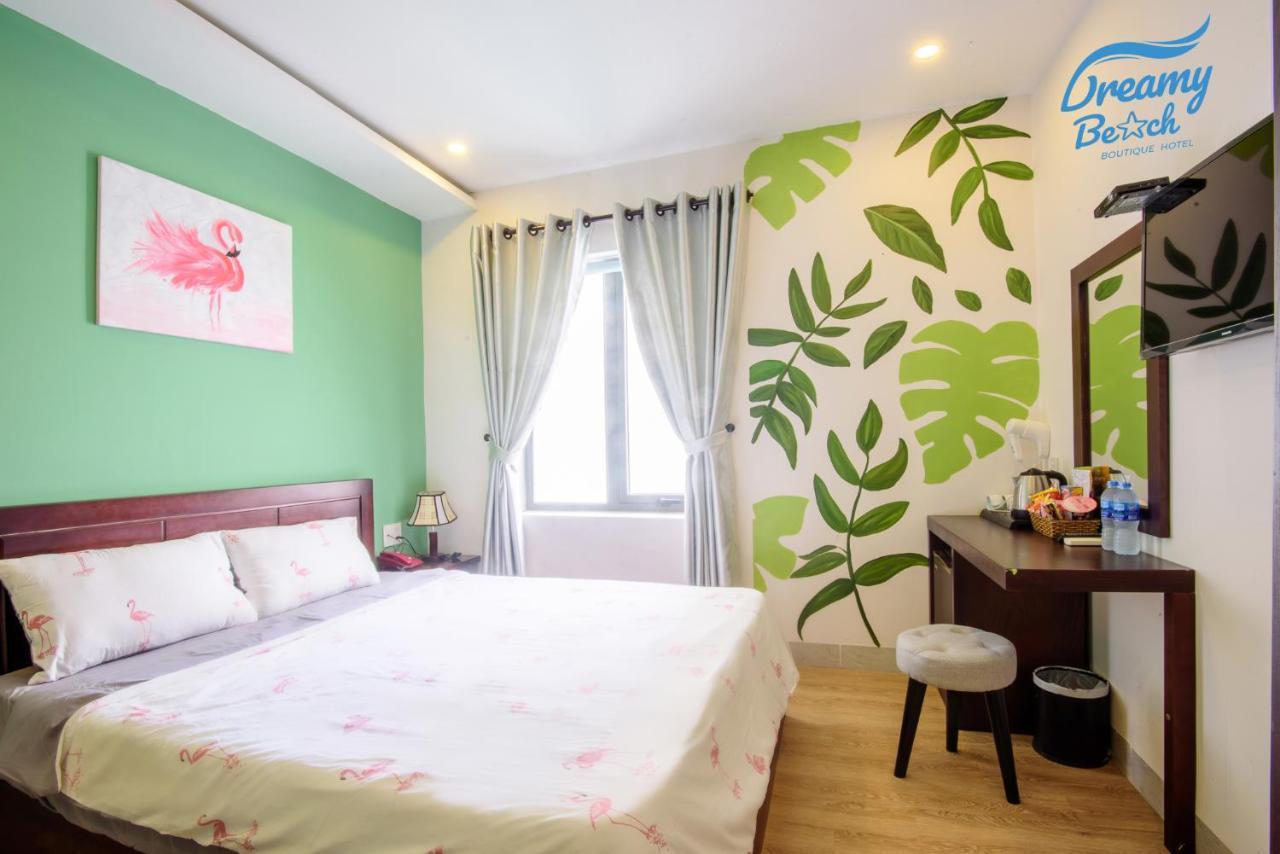 Azure Hotel Da Nang - Beach Экстерьер фото